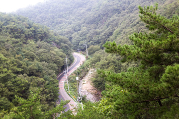 Road turning in the mountains