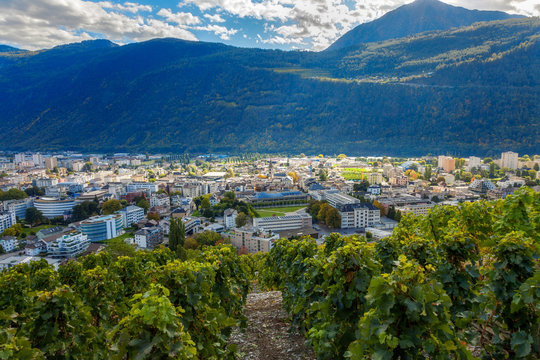 Martigny Bilder Durchsuchen 1,308 Archivfotos, und