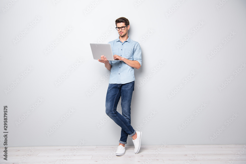 Aufkleber full length body size photo of focused serious intelligent coworking manager standing confidently wi
