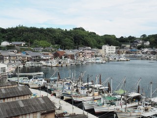 Fototapeta na wymiar 室津漁港の風景