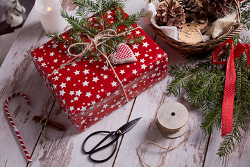  Christmas presents with handmade decoration
