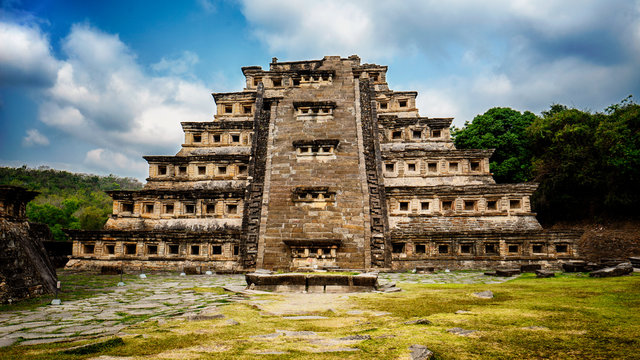 Pyramid De Los Nidos in Taj&iacute;n, Veracruz Mexico. It has 365 windows which served as a sun calendar with a temple on the top. Totonacas tribe used to live in this beautiful pyramid complex.