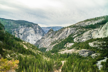Fototapeta na wymiar Hiking in the Yosemite National Park USA