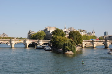 Parigi, l'Ile de la cit&eacute;