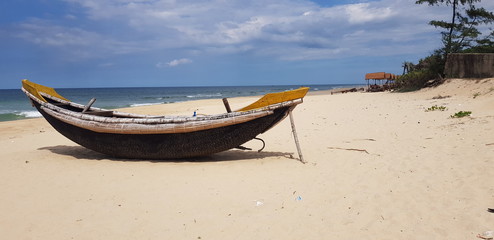 Fototapeta premium fisherman boat thuan an beach vietnam