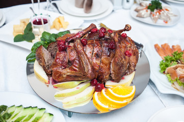 European cuisine. Stuffed duck. Feeding food at banquets.