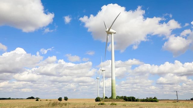 Windkraftanlage in Betrieb
