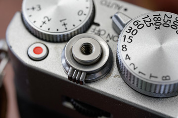 カメラのシャッターボタン