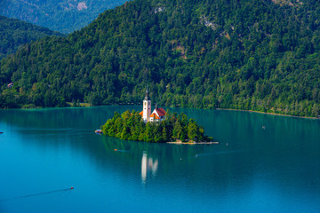Fototapeta na wymiar Church on the Lake Bled in Slovenia