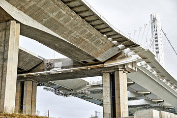 Oakland Bay Bridge structural engineering design