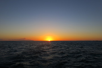 Fototapeta na wymiar The Nā Pali Coast sunset5