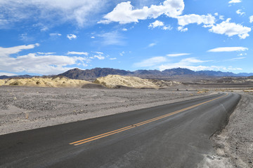 Strasse im Death Valley