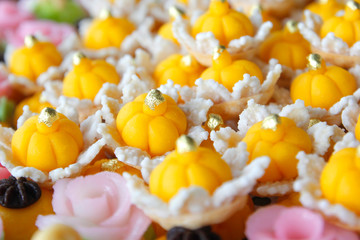 jah mongkut or sergeant pastry crown