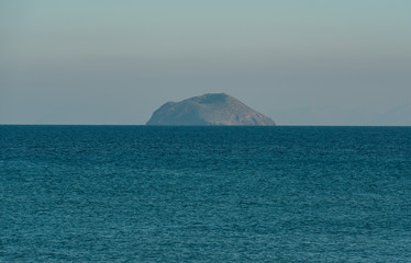 Berg Insel Stongyli Griechenland aus der Luft 