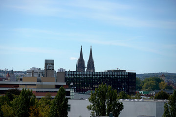 Obraz premium Regensburg is a city in Bavaria with a very well preserved old town and many churches