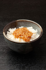 なめ茸をかけたご飯