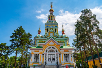 Fototapeta na wymiar Almaty Zenkov Cathedral 96