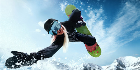 Snowboarding. - obrazy, fototapety, plakaty