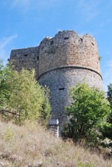 Fototapeta na wymiar Le rovine del castello di Popoli, Abruzzo, Italia