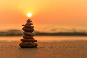 Foto auf Acrylglas Steine im Sand Zen-Steine am Strand