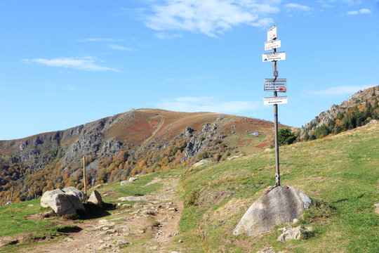 Sentier de la vall&eacute;e de Munster en automne (Hohneck)