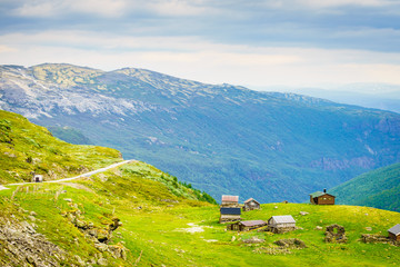Obraz premium Norwegian mountains summer farm