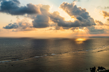 早朝の宮古島　The sky at daybreak in Miyakojima Island, Okinawa.