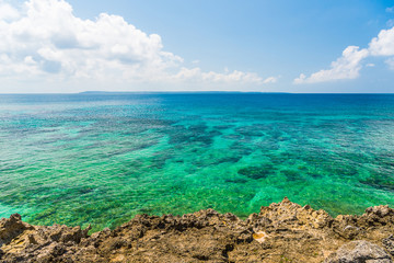 美しい宮古島の海　Beautiful beach in Miyakojima Island, Okinawa.
