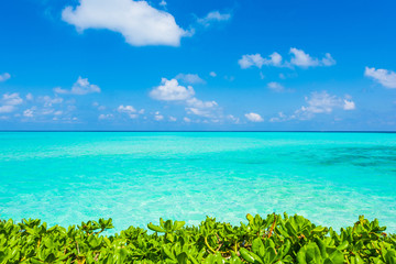 美しい宮古島の海　Beautiful beach in Miyakojima Island, Okinawa.