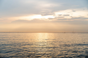 Naklejka premium Seascape color orange beautiful and clam