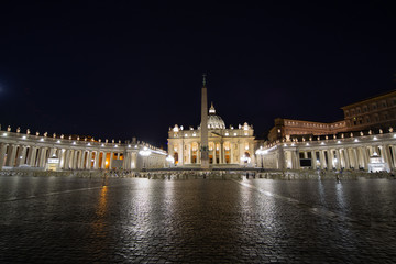 Fototapeta na wymiar Basilica of Saint Peter in Vatican at September 2019.