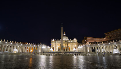 Fototapeta na wymiar Basilica of Saint Peter in Vatican at September 2019.