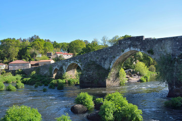 Fototapeta na wymiar Maceira Bridge in the Way of St. James. Bridget in the path from Santiago de Compostela to Finisterre.