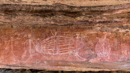 Aboriginal rock paintings under rocks in Ubirr, Kakadu national park, Australia © serge