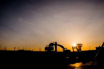 공사현장의 아침