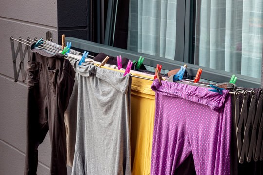 Ropa en el tenderete