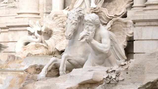Trevi Fountain, Rome, Italy. 4K