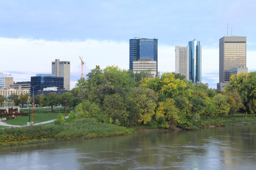 Fototapeta na wymiar Winnipeg, Manitoba skyline in autumn