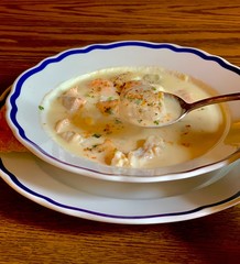 Homemade New England Creamy Clam Chowder in a bowl