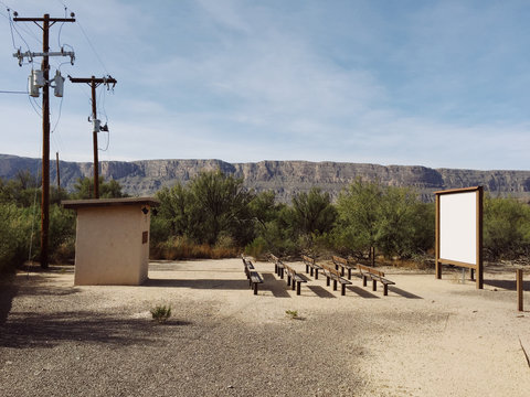 Direct view of outdoor projector screen