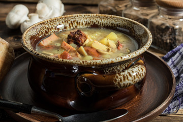 The sour soup made of rye flour.
