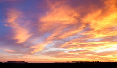 Tramonto sull'orizzonte 