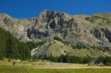Naklejka premium Allos, Alpes-de-Haute-Provence, France