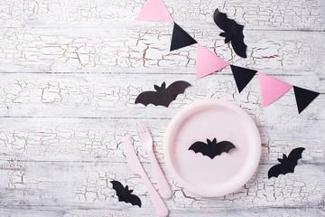 Halloween black and pink table setting