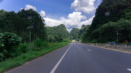 Fototapeta premium road in the mountains