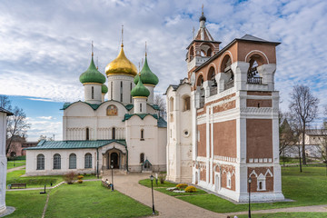 Fototapeta na wymiar Transfiguration Cathedral and Belfry of Spaso-Evfimiev (Saint Euthymius) Monastery in Suzdal, a well preserved old Russian town-museum. A member of the Golden ring of Russia