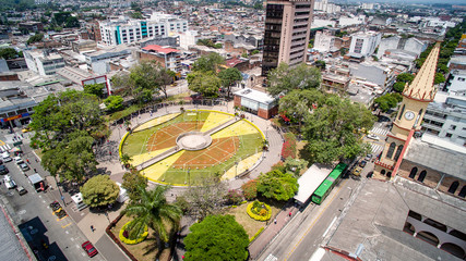 Vista aérea del parque El Lago en Pereira- Risaralda-Colombia