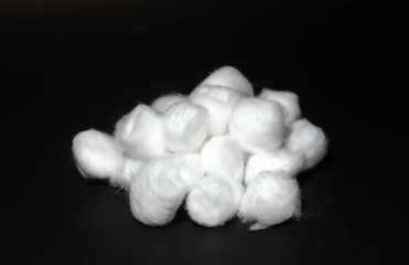 Round cotton ball are used for checking wounds or cleaning wounds.
