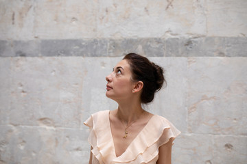 Wunderbare Frau in Italien Pisa