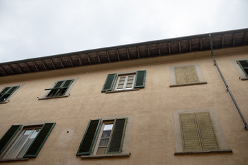 Wunderbare Frau in Italien Pisa